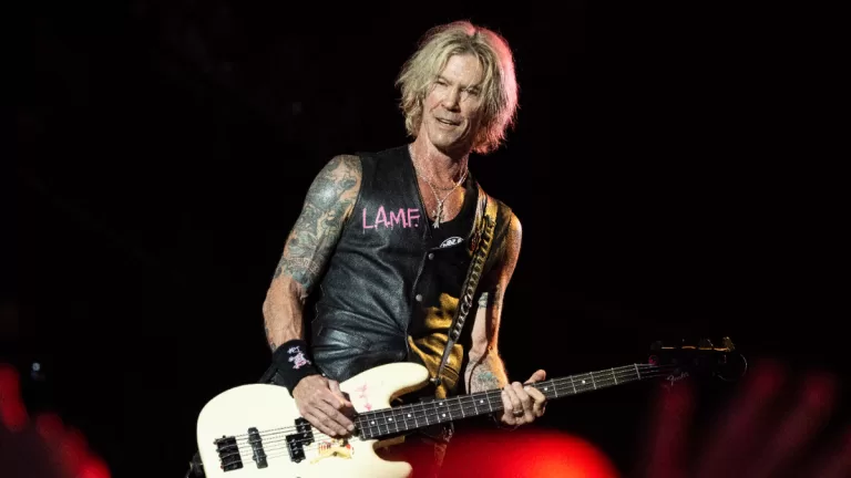 Guns N' Roses Duff McKagan