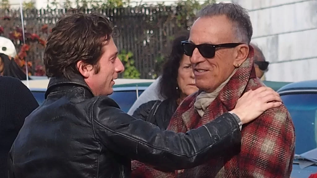 Jeremy Allen White Y Bruce Springsteen