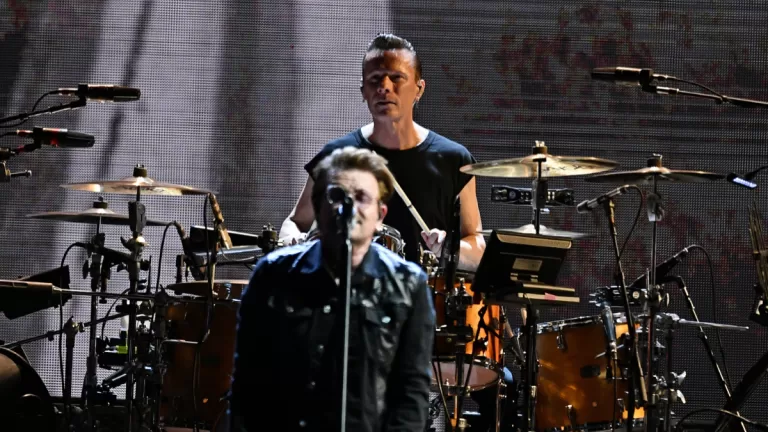 Larry Mullen Jr. U2