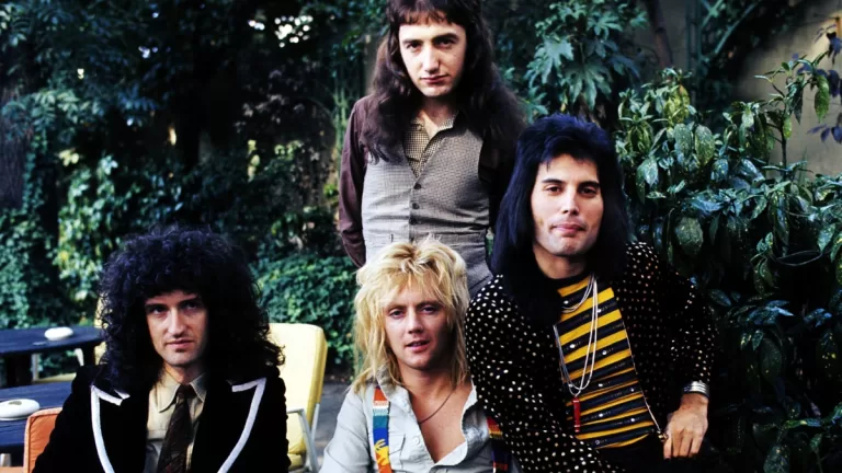 Queen 1976 Getty Web