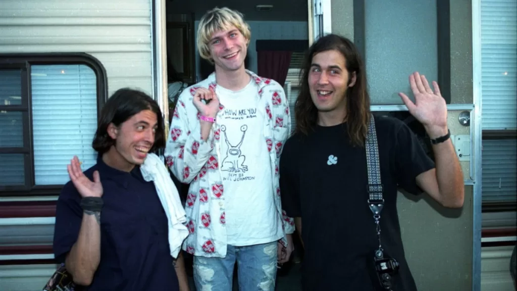 Nirvana 1992 Mtv Backstage 02 Web